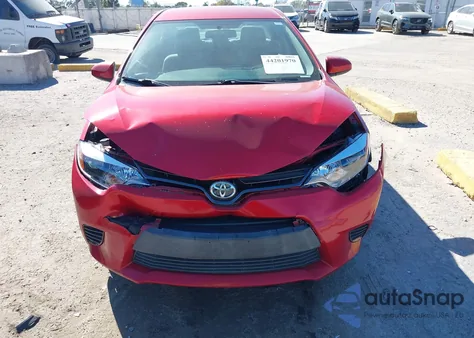2015 Toyota Corolla Le z USA, uszkodzony, nr VIN 2T1BURHE6FC437274